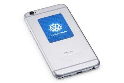 Салфетка Volkswagen для очистки дисплея смартфона